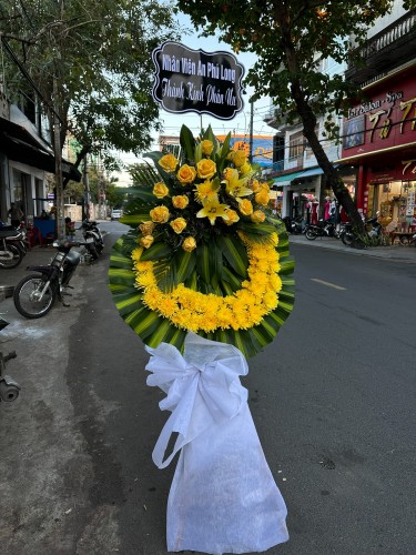 Vòng hoa chia buồn